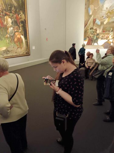 Böngészés a telefonon